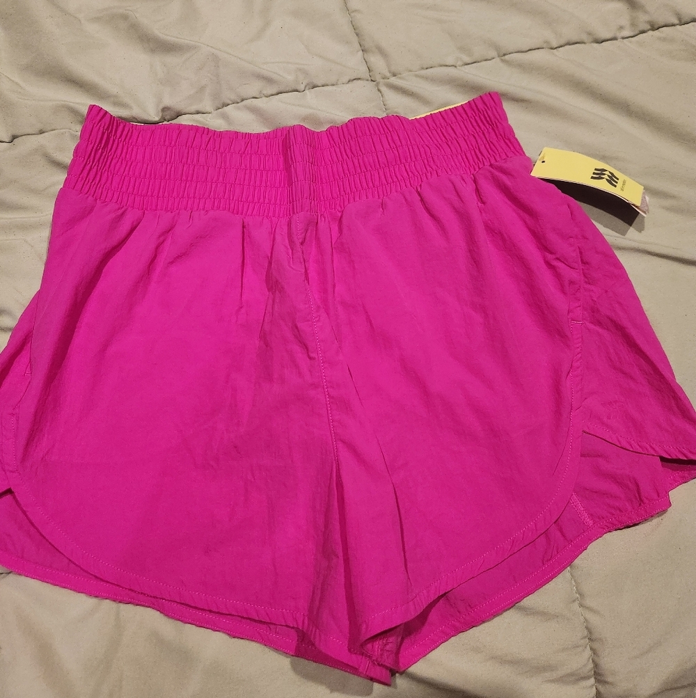 Nwt All In Motion Womens Medium Shorts Athletic Running Pink